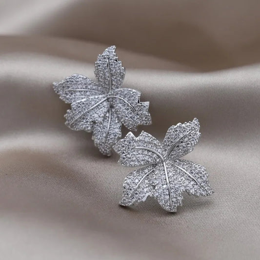 IVY leaf studs