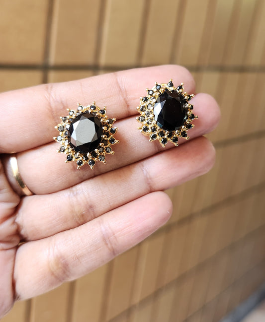 Black Studs
